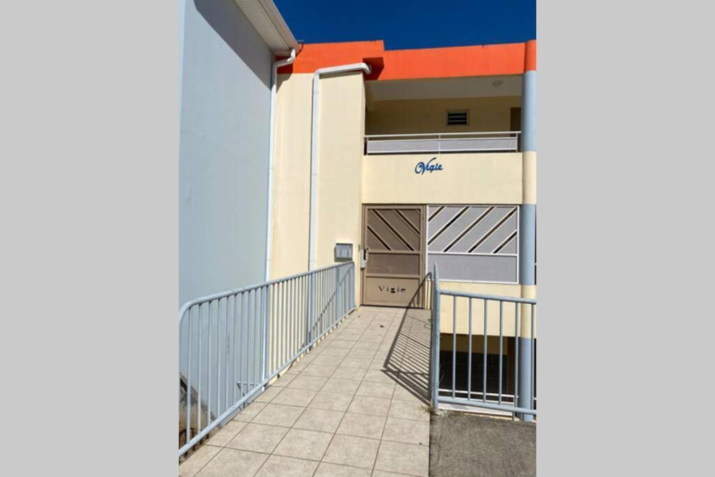 L' Aure Apartment Le Lamentin Exterior foto